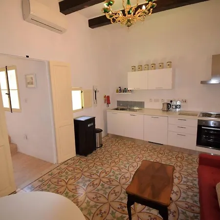 Magnificent Maltese Gem - Gorgeous House And Views *