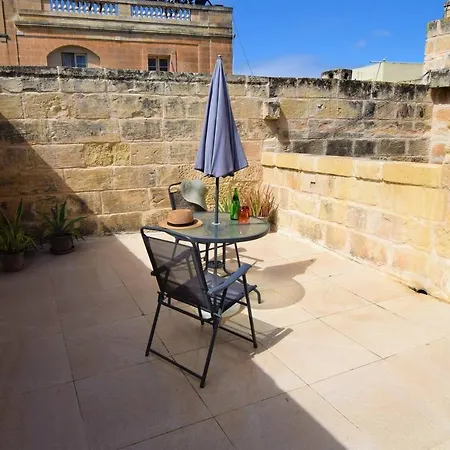 Magnificent Maltese Gem - Gorgeous House And Views Cospicua