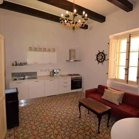 Magnificent Maltese Gem - Gorgeous House And Views Holiday home *