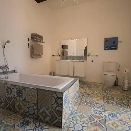 Magnificent Maltese Gem - Gorgeous House And Views *