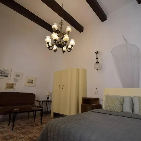 Magnificent Maltese Gem - Gorgeous House And Views